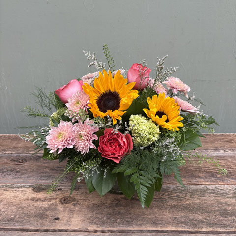 (image for) Bridlemile Summer Flower Bouquet